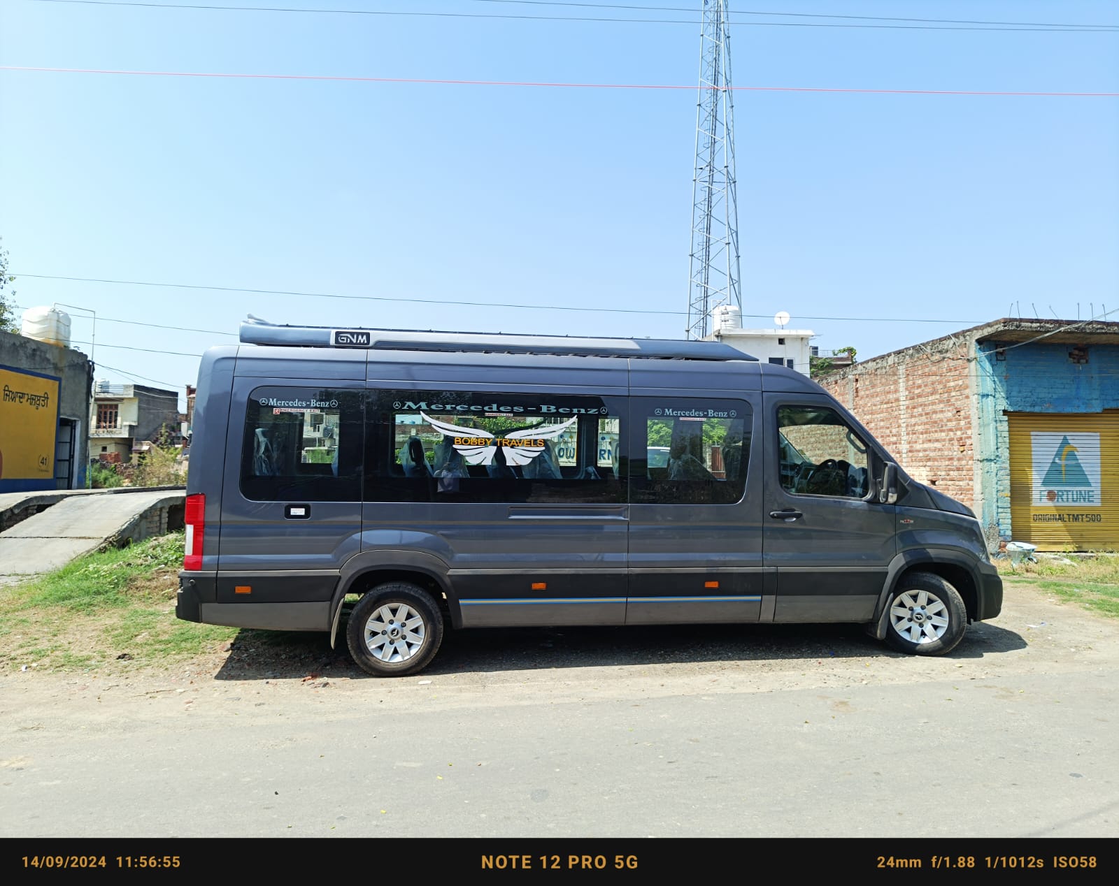 Hire Luxry Force Urbania in Chandigarh